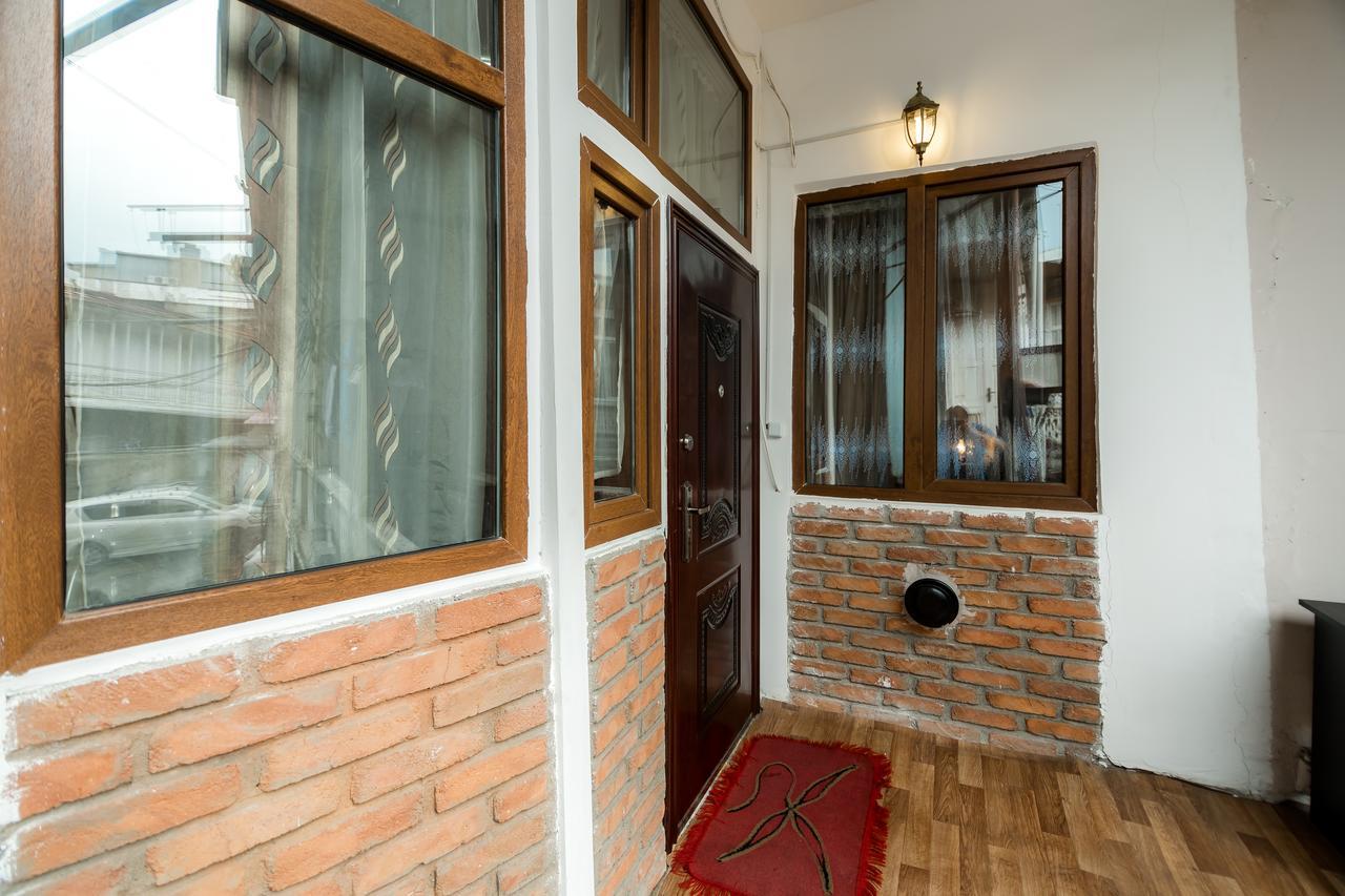 Apartamento Gabi'S House Tiflis Exterior foto